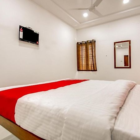Oyo 69625 Mayuraa Residency Mayiladuthurai Exterior photo