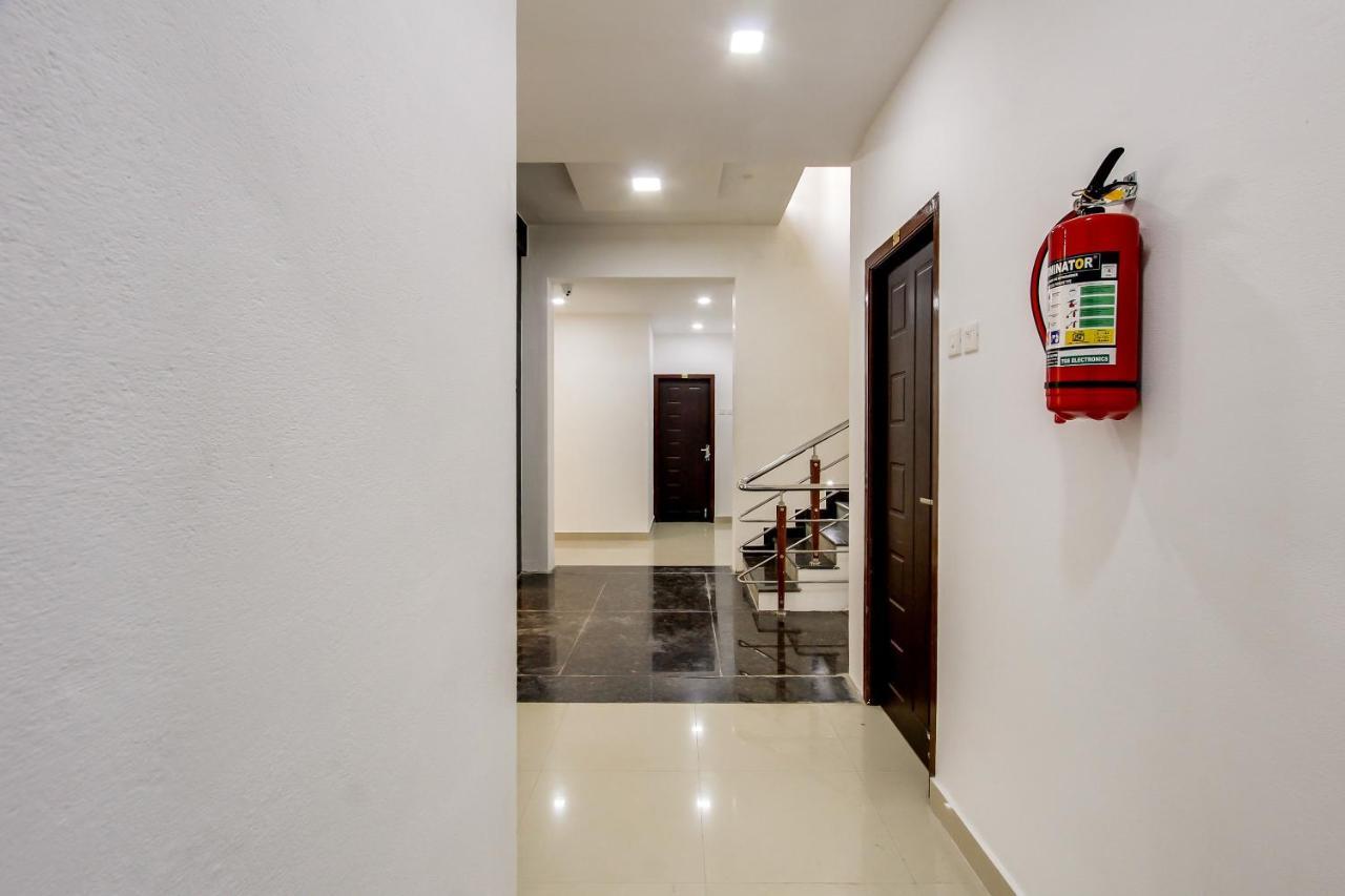Oyo 69625 Mayuraa Residency Mayiladuthurai Exterior photo