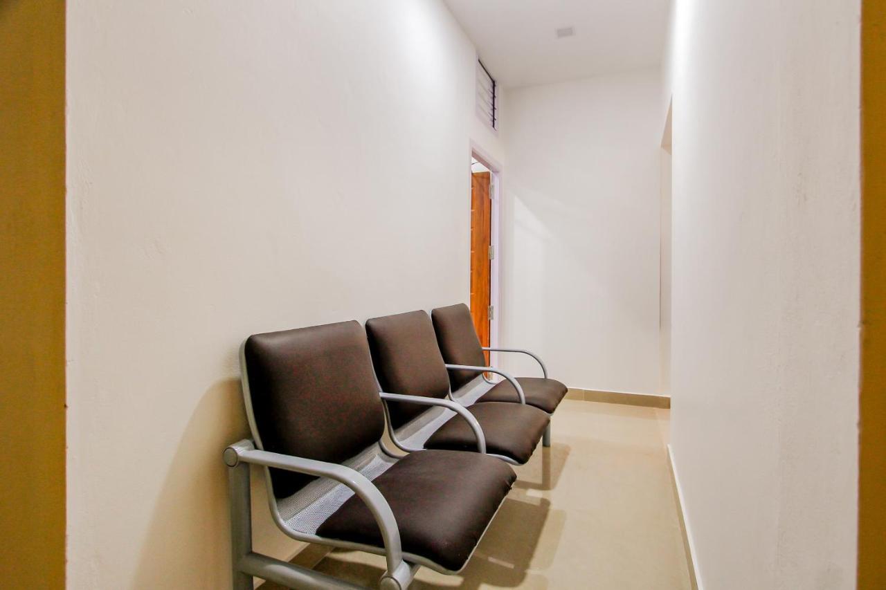 Oyo 69625 Mayuraa Residency Mayiladuthurai Exterior photo