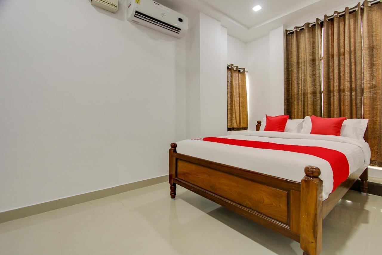 Oyo 69625 Mayuraa Residency Mayiladuthurai Exterior photo