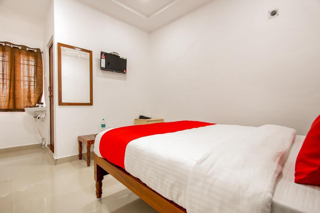 Oyo 69625 Mayuraa Residency Mayiladuthurai Exterior photo